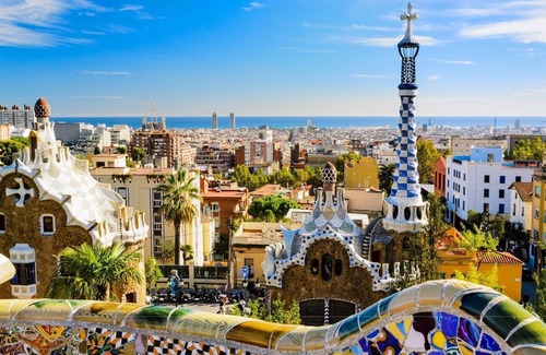Vallvidrera House | Charming cozy house in a state park in Barcelona for a month or more!