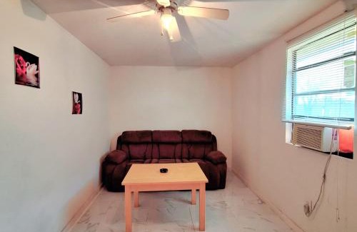Wells Branch Apartment | Charming Cozy studio 1