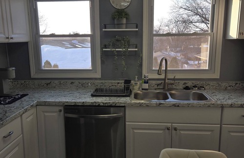 Linthicum Heights Apartment | Charming & Cozy 1-bedroom apartment newly renovated in Linthicum Heights.