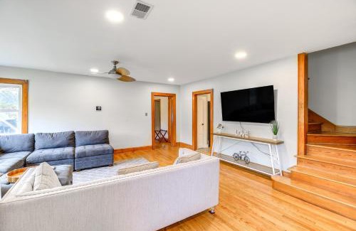Damascus House | Charming Damascus Retreat with Deck and Creek Views!