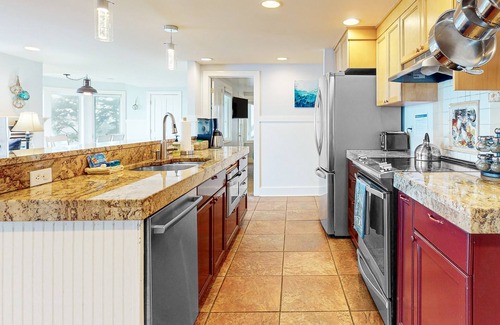 Oceanside Apartment | Charming, dog-friendly historical home with gorgeous ocean views