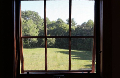 Waldoboro House | Charming Dog Friendly MidCoast Maine Coach House - Great WiFi, Clean & Cozy