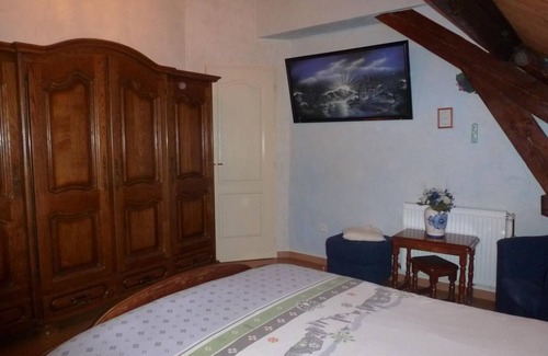 Villafans Bed & Breakfast | Charming double room with WiFi and games, Villafans