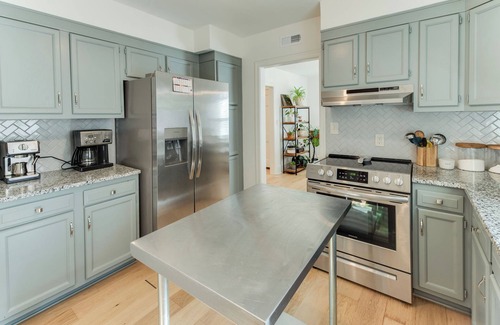 Northport House | Charming Downtown Retreat: Modern Comforts in the Heart of Northport