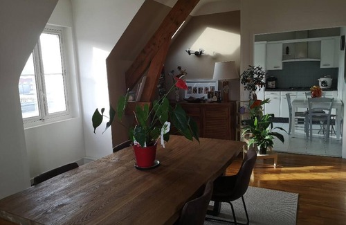 Lisieux Apartment | Charming duplex 140 m² 6 travelers hyper Center opposite Saint-Pierre Cathedral