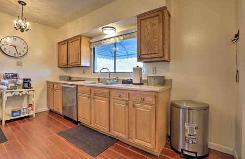 East Bernstadt House | Charming East Bernstadt Retreat < 6 Acre Farm!