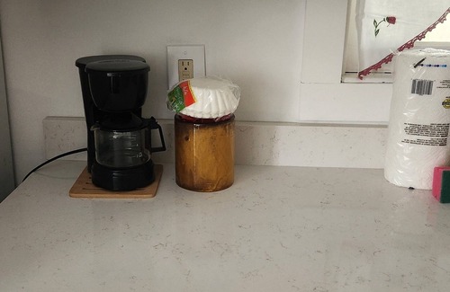 White Mills House | Charming Entire Main Floor with WiFi in downtown Hawley