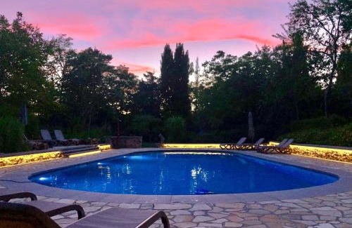 Les Eyzies House | Charming Estate Dordogne with Pool