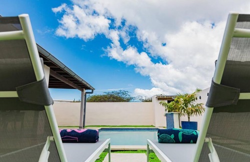 San Nicolas Zuid House | Charming Family Retreat with Private Pool & Relaxing Outdoor Space