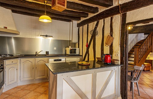 Cour-Cheverny Cottage | Charming Family-Friendly Cottage Near Loire Castles with Garden and Kids' Activities