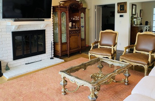 Laguna Beach House | Charming, Family Home -4 blocks from the heart of Laguna Beach