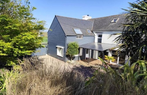 Taule House | Charming family home