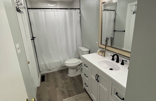 Rosedale House | Charming family retreat under 20 minutes from Baltimore’s Inner Harbor!