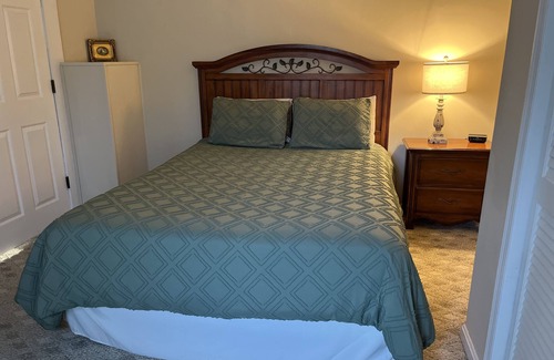 Roseland Other | Charming Farmhouse across from Devils Backbone Brewery.