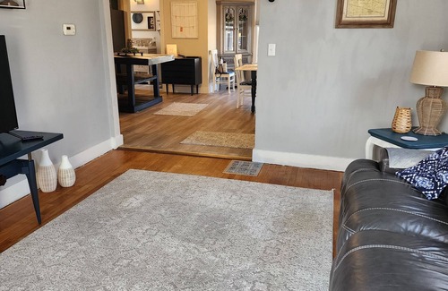 Geneseo Other | Charming farmhouse in town- Dog friendly