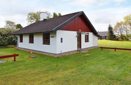 Houvig Strand House | Charming Fjord Cottage-By Traum