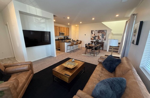 Commerce City House | Charming, fully furnished townhome near Denver with 3 BR and 2.5 baths + loft.