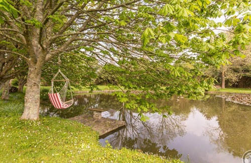 Saint-Lo-d'Ourville Cottage | Charming Gîte Justine in Portbail-sur-Mer