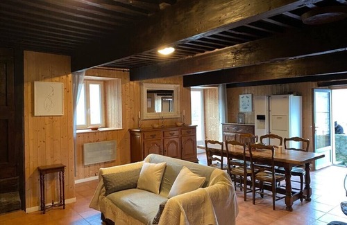 Nozieres House | Charming Gîte "La 1670" in a renovated 17th century hamlet