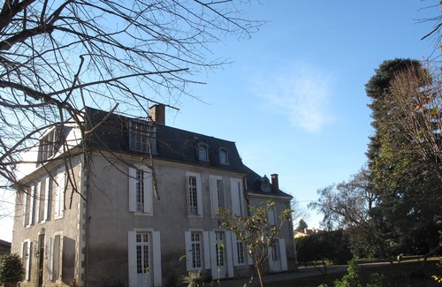 Villeneuve-sur-Lot House | Charming gite Cassany de Mazet with swimming pool