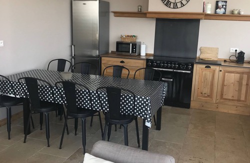 Anse Cottage | Charming gîte for 6 people, panoramic view, near Lyon and the Beaujolais region