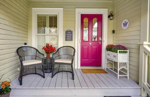 Granville Apartment | Charming Granville Home with Porch - Walk Downtown!