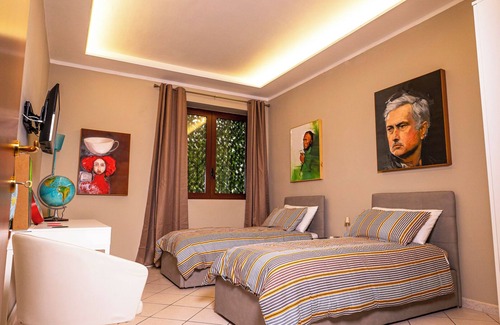 Sarno Apartment | "Charming guest house in Campania, near Pompeii & the Amalfi Coast!"