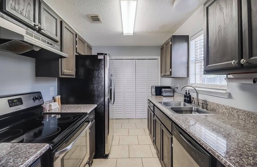 Gulfport House | Charming Gulfport Getaway