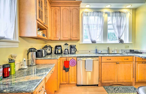 Olean House | Charming Historic Home ~ 1 Mi to Dtwn Olean!