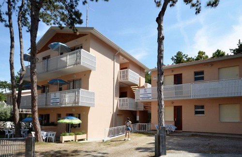 Lignano Pineta Apartment | Charming Holiday House Nestled in a Pinewood Setting