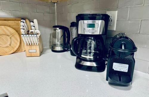 Hoboken Apartment | Charming Hoboken, a few Minutes to Manhattan
