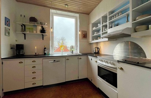 Stege Apartment | Charming holiday apartment in central Stege