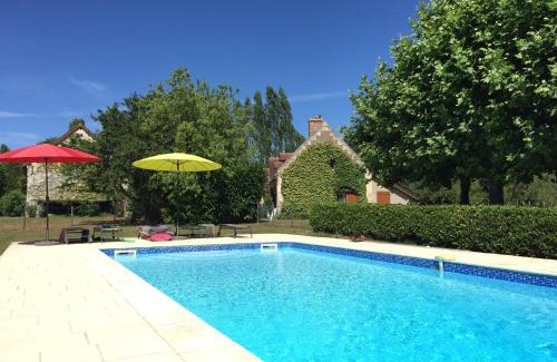 Montrichard Val de Cher House | Charming Holiday Home in Montrichard with Pool