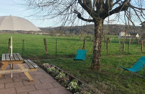 Montmotier Cottage | Charming Home in Verdant Vôge - Hike, Bike, and Relax Nearby