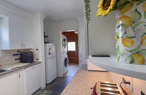 Dean Highland House | Charming Home minutes from Cameron Zoo, Park, Lake Waco, Magnolia's & More