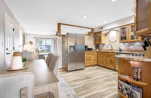 Parque Vista Estates House | Charming home w/tiki paradise backyard