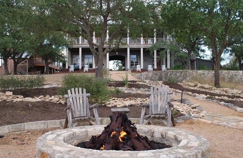 Kyle Apartment | Charming hotel suite with stunning views of the Texas Hill Country.