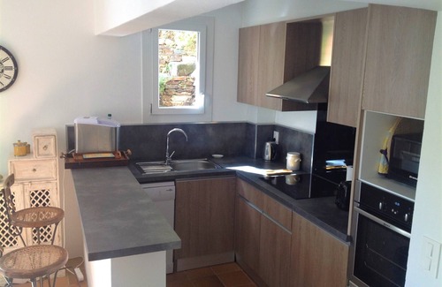 Bormes-Les-Mimosas House | Charming house with swimming pool classified 3 *