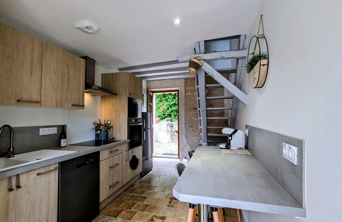 Mezieres-en-Brenne Cottage | Charming house in quiet hamlet, ideal for nature lovers with modern comforts, garden, and pet-friendly