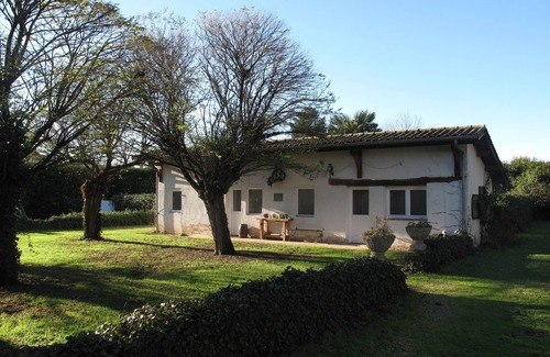 Villeneuve-sur-Lot Cottage | Charming House with Pool South West France