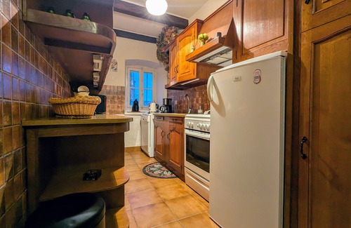 Mazeyrat-d'Allier Cottage | Charming House with Terrace, Garage, and Activities near Allier Gorges