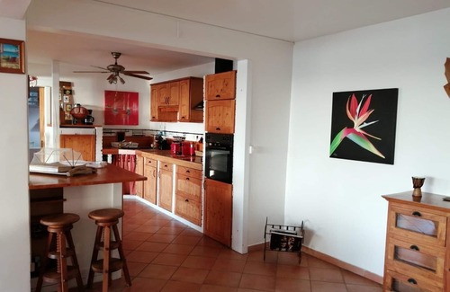 Les Anses-d'Arlets Villa | Charming house in front of the sea