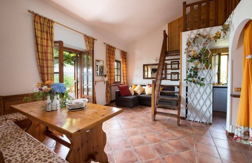 Caprarola House | Charming house at lake near Rome: 650m asl, pool, view, WiFi, kayak canoe