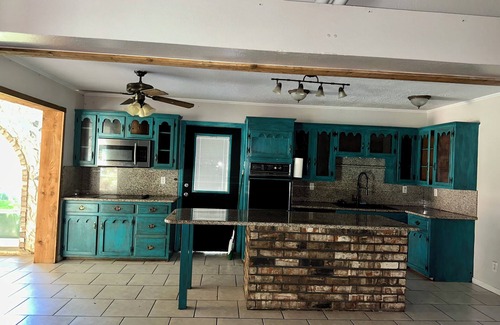 Bridge City House | Charming house in Bridge City with AC & Free WIFI
