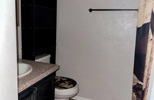 Bridge City House | Charming house in Bridge City with AC & Free WIFI