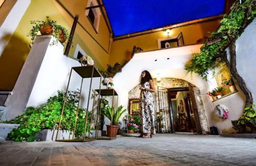 Francolise House | Charming House in Francolise with Sea View