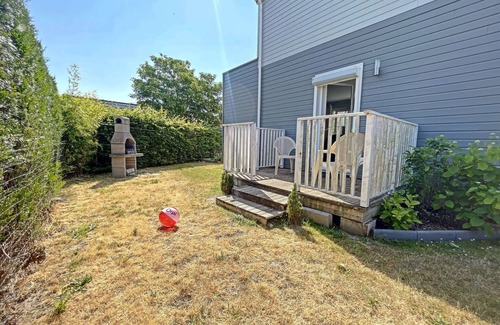 Groffliers House | Charming House in Secured Residence with Pool, Terrace, and Parking