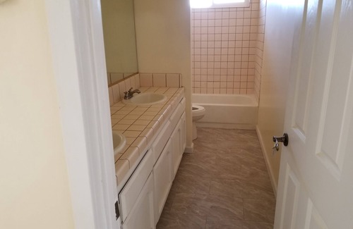 California City House | Charming House