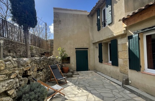 Lambesc House | Charming house with garden in the heart of the village of Lambesc