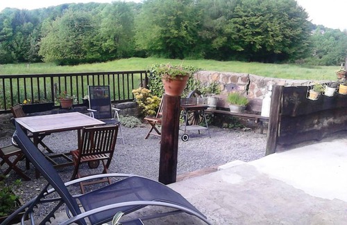 Willies Apartment | Charming house with garden, near Val Joly, pets allowed, WiFi